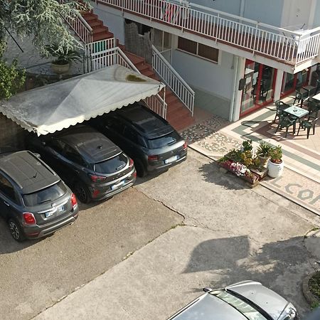 Villaggio Verde Cupra Купра-Мариттіма Екстер'єр фото