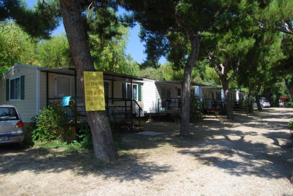 Villaggio Verde Cupra Купра-Мариттіма Екстер'єр фото
